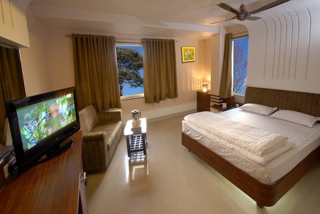 Hotel Tulsi Exotic โบปาล ห้อง รูปภาพ