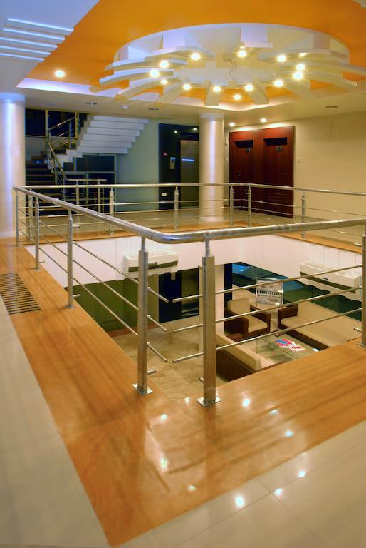 Hotel Tulsi Exotic โบปาล ภายนอก รูปภาพ