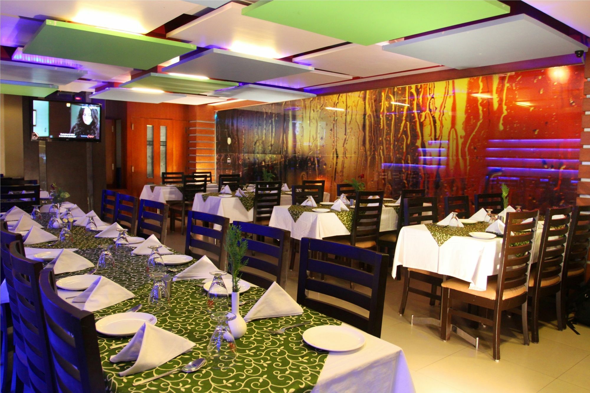 Hotel Tulsi Exotic โบปาล ภายนอก รูปภาพ